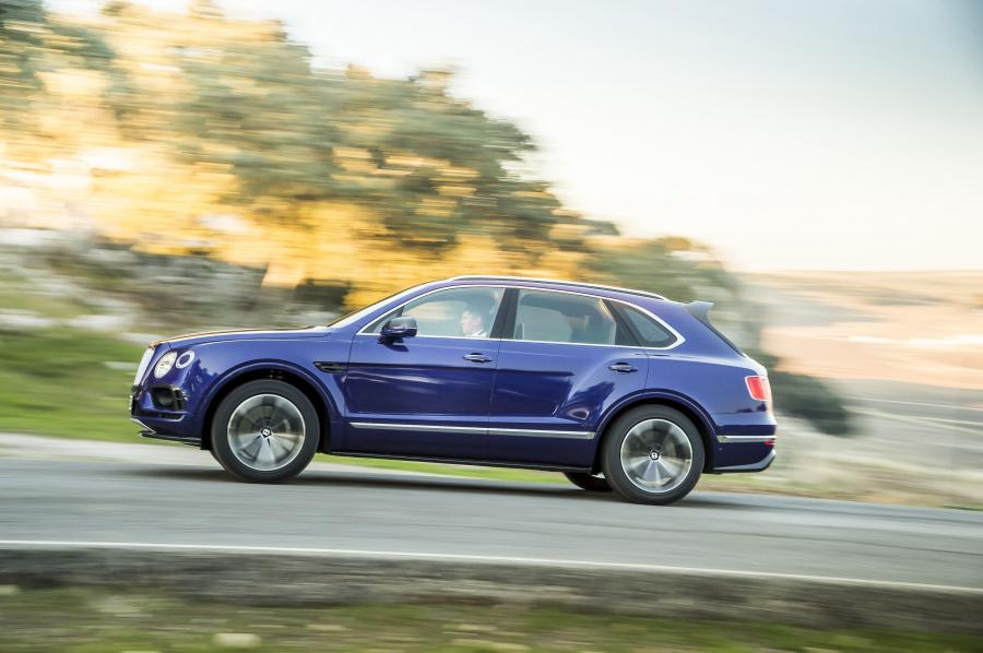  Bentley Bentayga 2016 года  (WW) (фото 16 из 45)